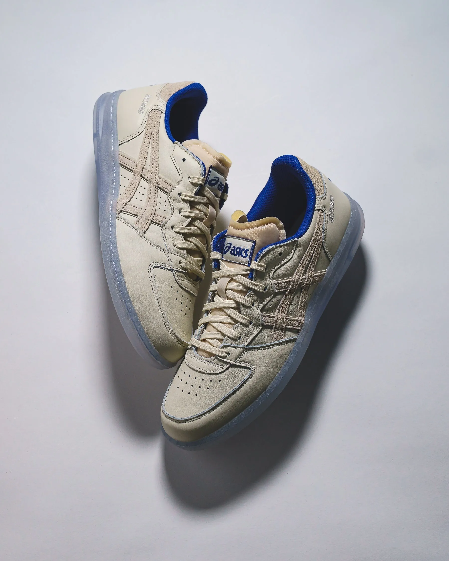 Asics Unisex Skyhand OG Pale Oak Vanilla Core 1203A613-200