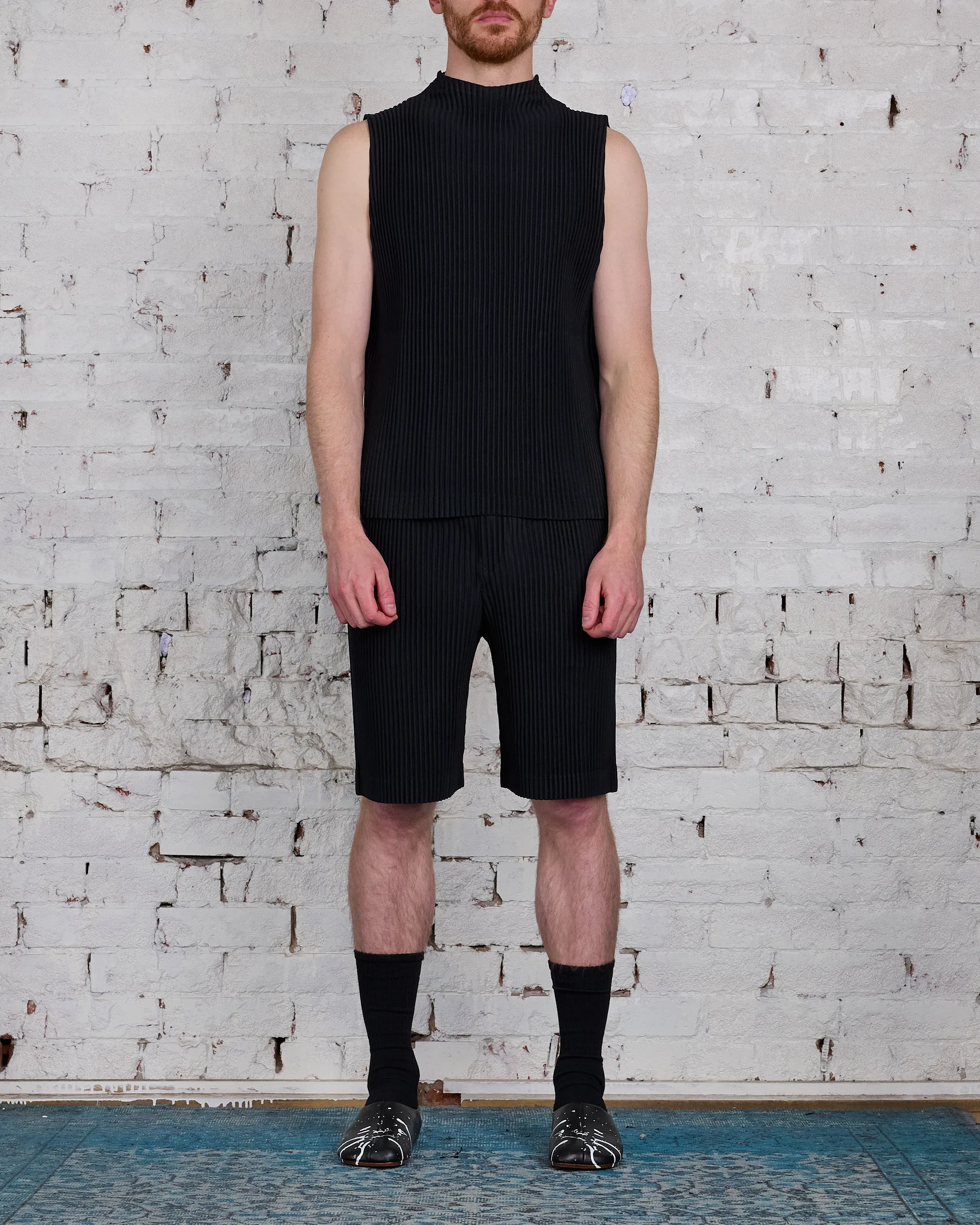 HOMME PLISS ISSEY MIYAKE Pleats May Short Black