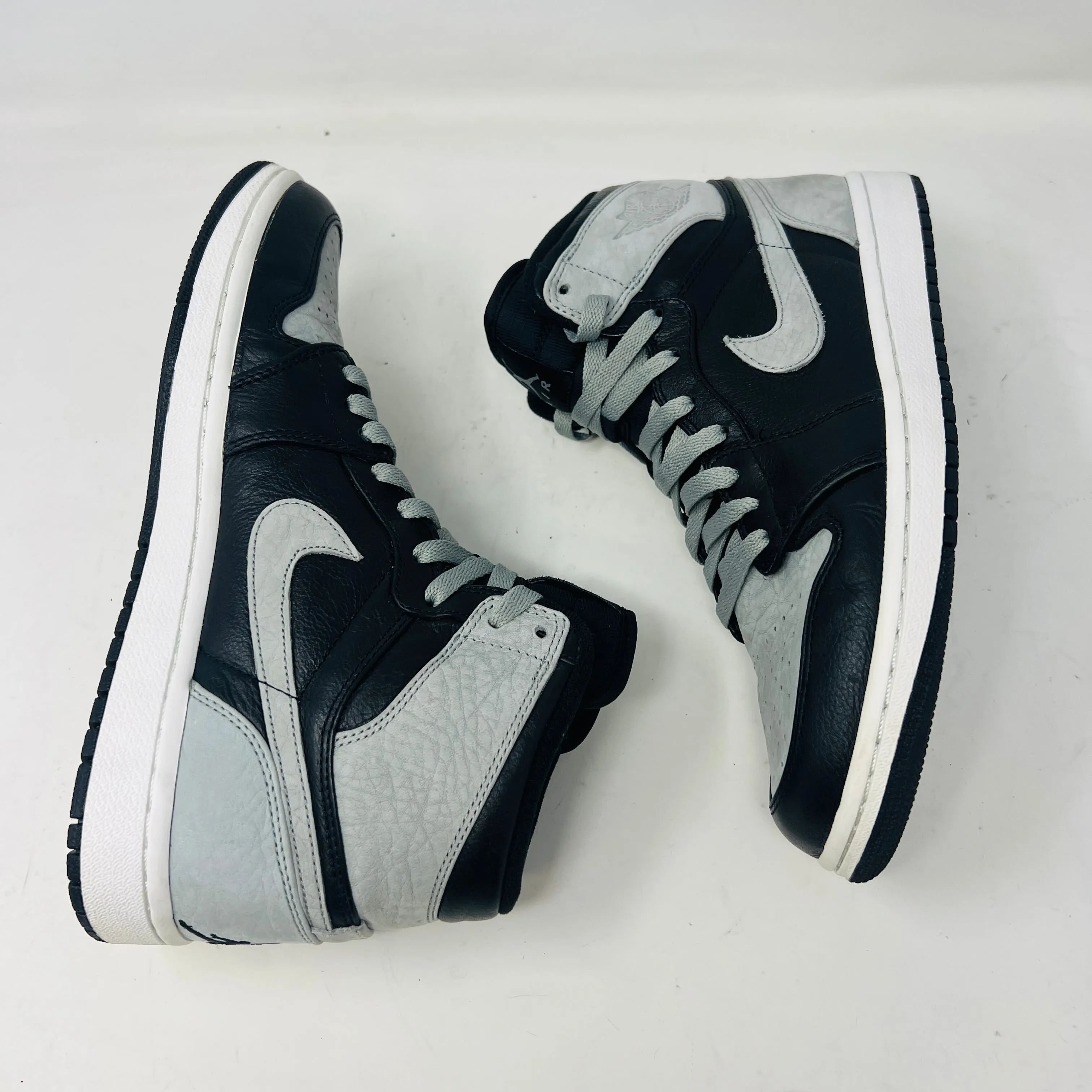 Jordan 1 Retro Shadow (2009)