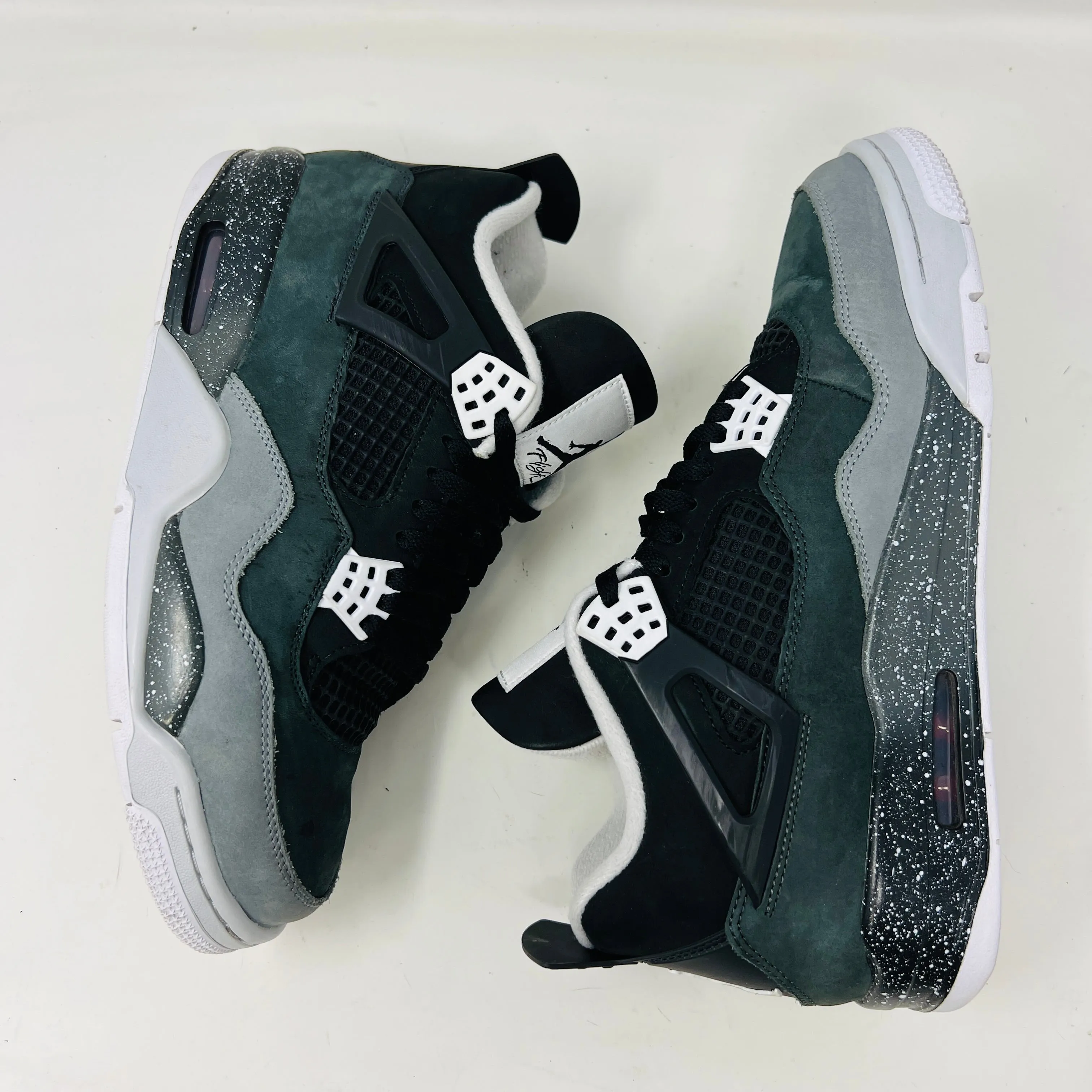 Jordan 4 Retro Fear