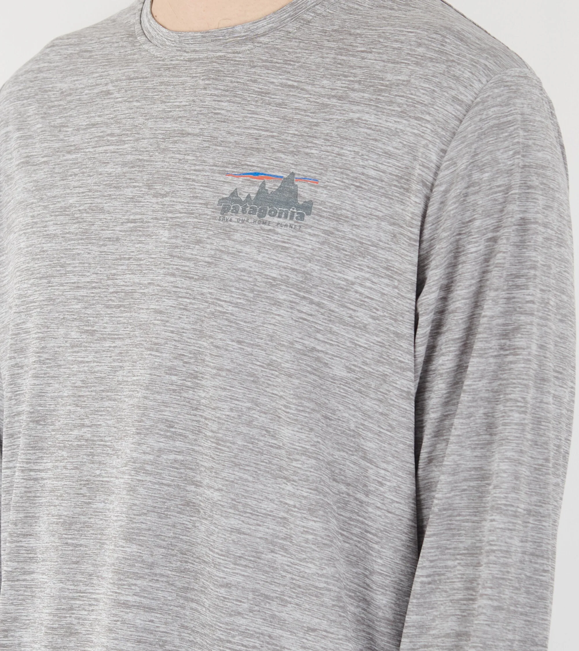 M's L/S Cap Cool Daily Graphic Shirt Skyline Feather Grey