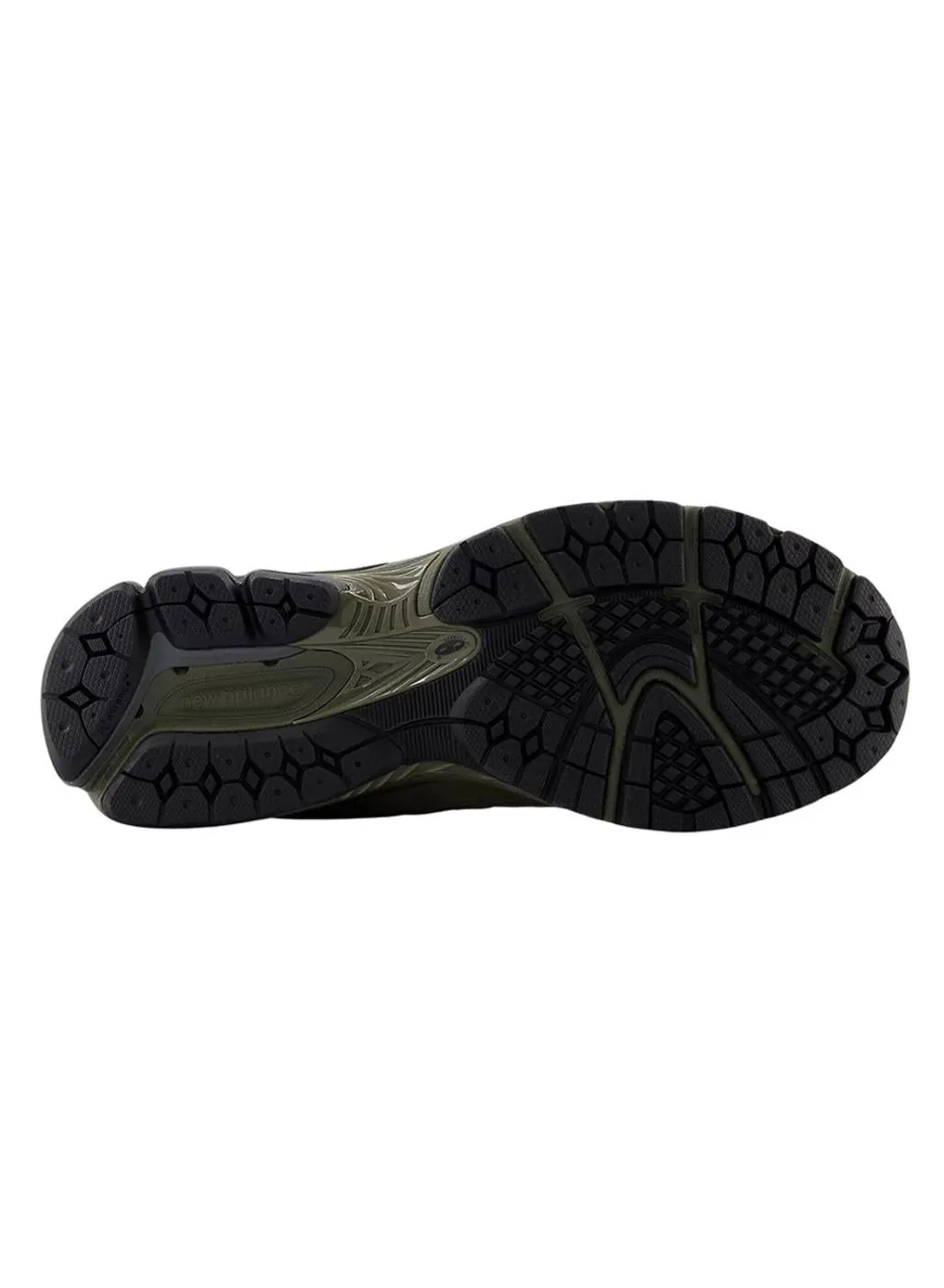 NEW BALANCE 2002R CORDURA DARK CAMO/DARK STONEWARE M2002RPK | ZAPATILLAS RESISTENTES Y ESTILOSAS