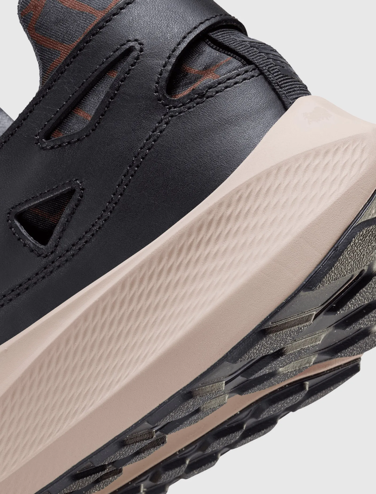 PATTA AIR HUARACHE BLACK/COOL GREY
